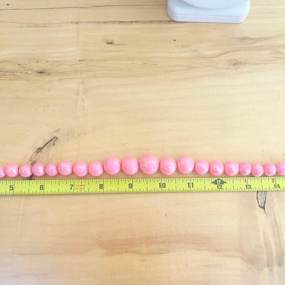 Vintage Iridescent Pink Graduated Plastic Beaded Necklace Bead Bubble Gum Retro - Picture 5 of 6